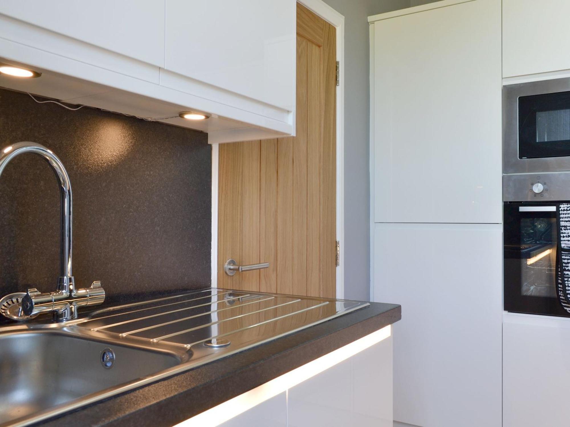 Inver House Apartment Inverurie Exterior photo
